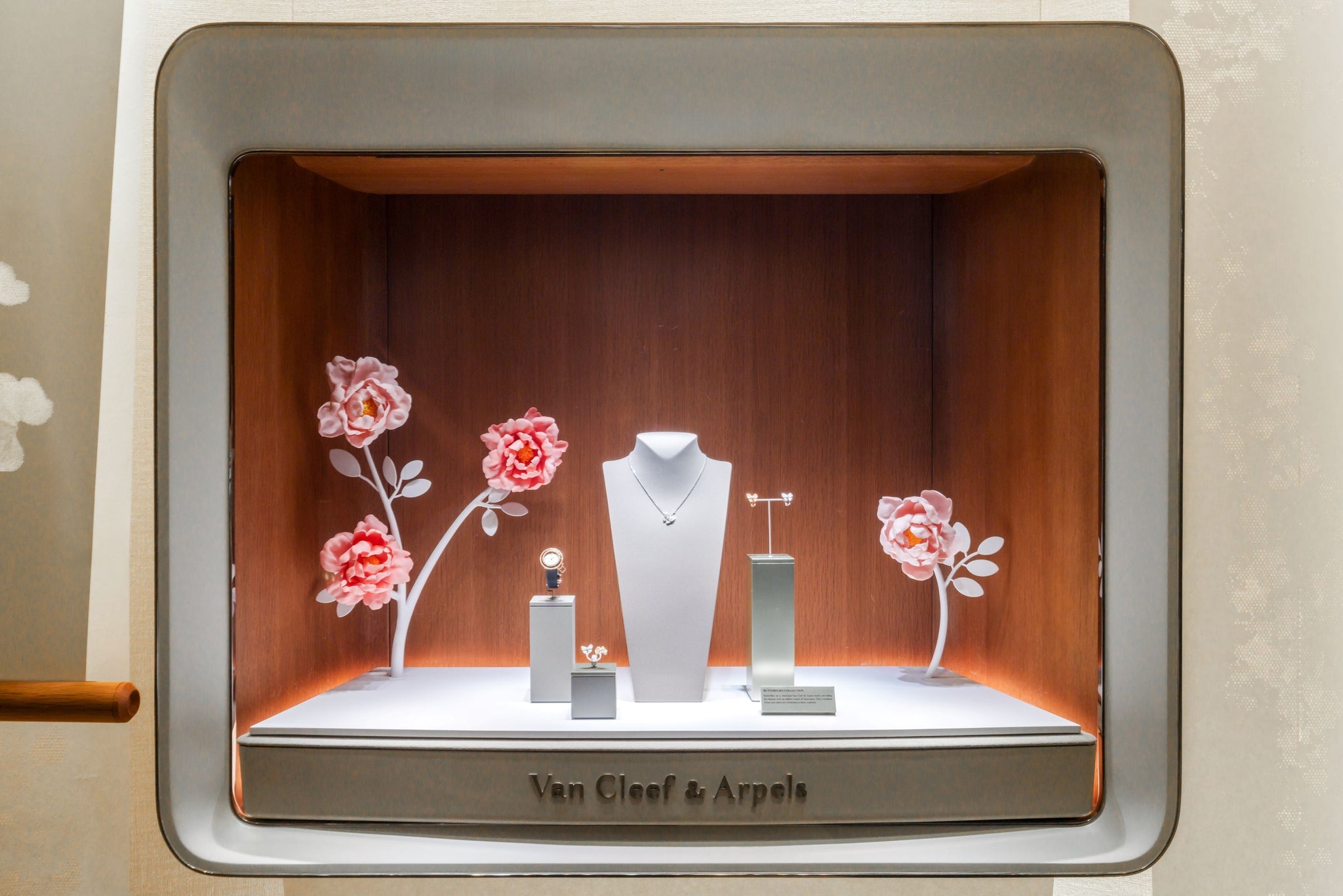 Leo Wong X Van Cleef & Arpels